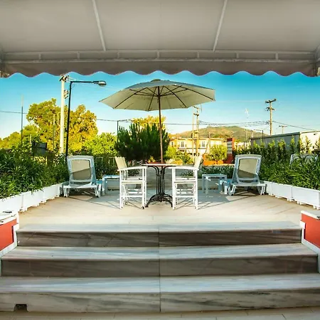 Urban Living City Hostel-Adults Only * Zákynthos by